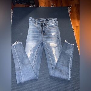 American eagle ripped jeans